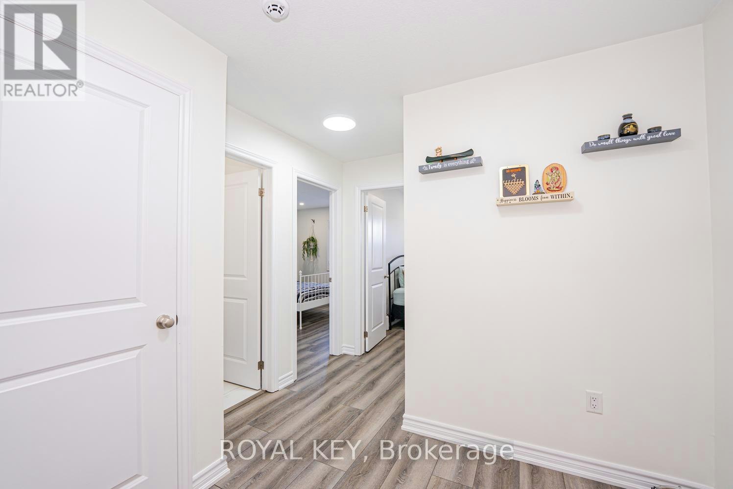 39-324 Equestrian Way, Cambridge, ON, N3E 0C1 - 17