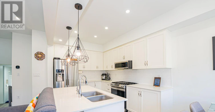 39-324 Equestrian Way, Cambridge, ON, N3E 0C1 - 12