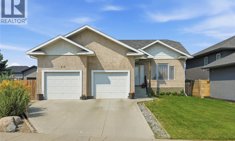 618 Deer Court