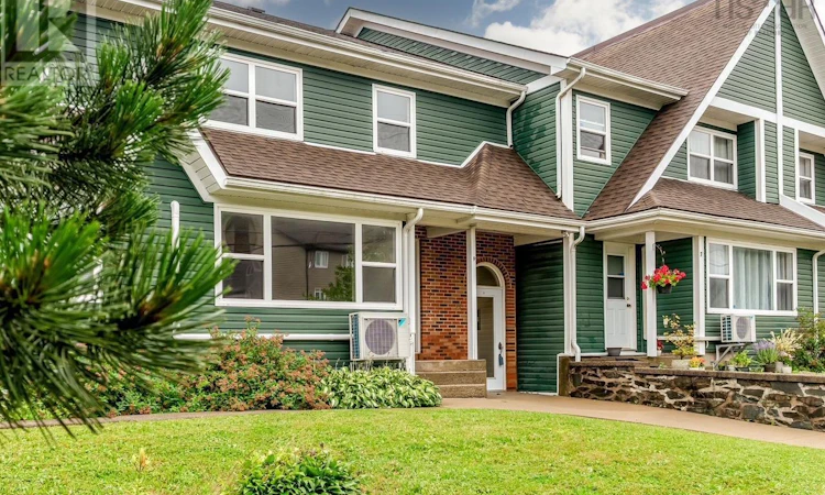 9-77 Collins Grove