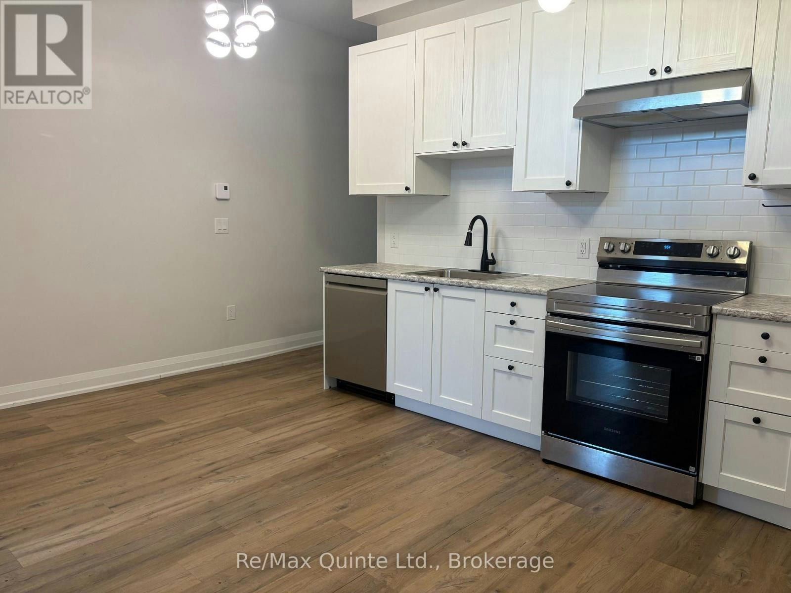 2-22 Mcgill Street, Quinte West, ON, K8V 3J2 - 6