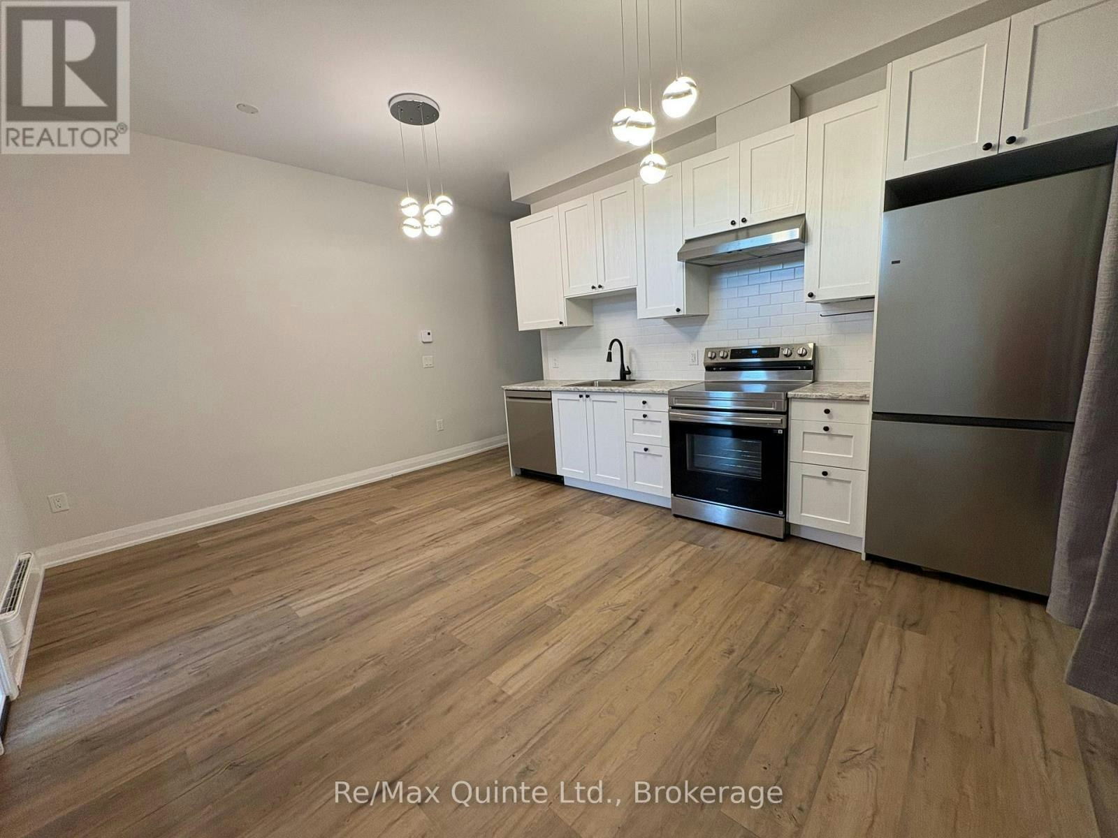 2-22 Mcgill Street, Quinte West, ON, K8V 3J2 - 7