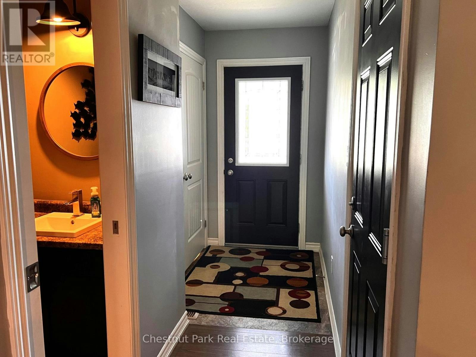 27 Conservation Way, Collingwood, ON, L9Y 0G9 - 2
