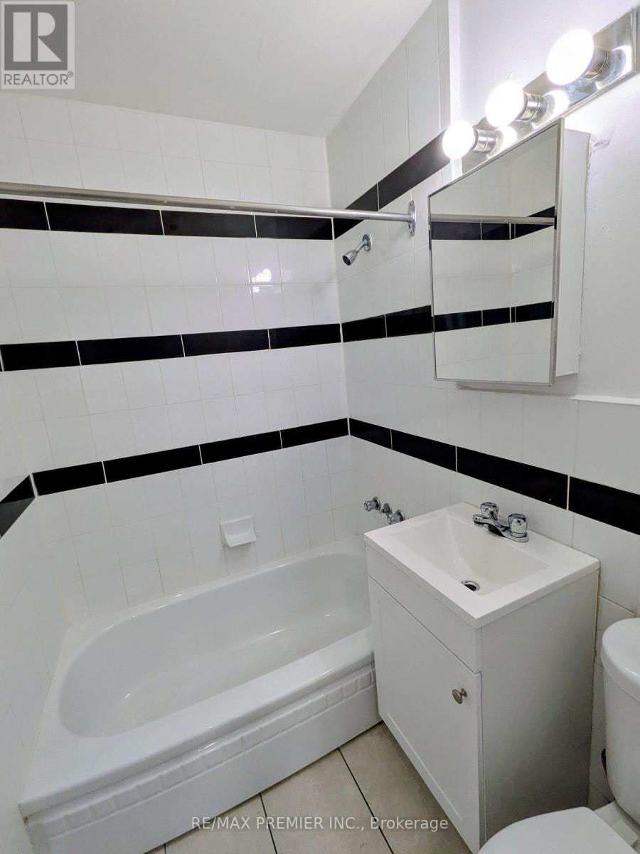 307-22 Tinder Crescent, Toronto, ON, M4A 1L6 - 14
