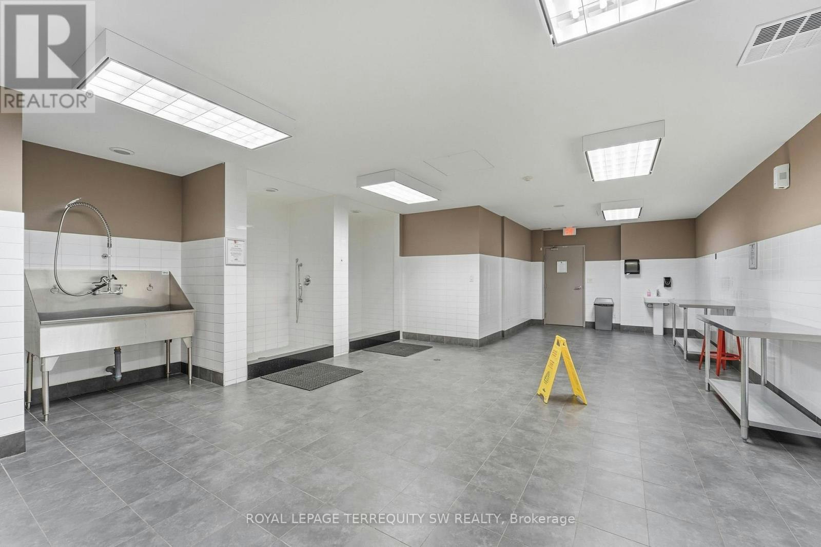 513-35 Bastion Street, Toronto, ON, M5V 0C2 - 17