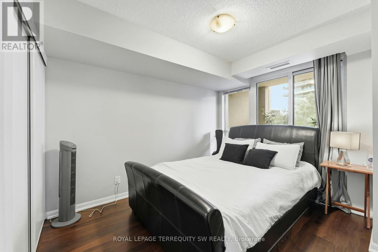 513-35 Bastion Street, Toronto, ON, M5V 0C2 - 10
