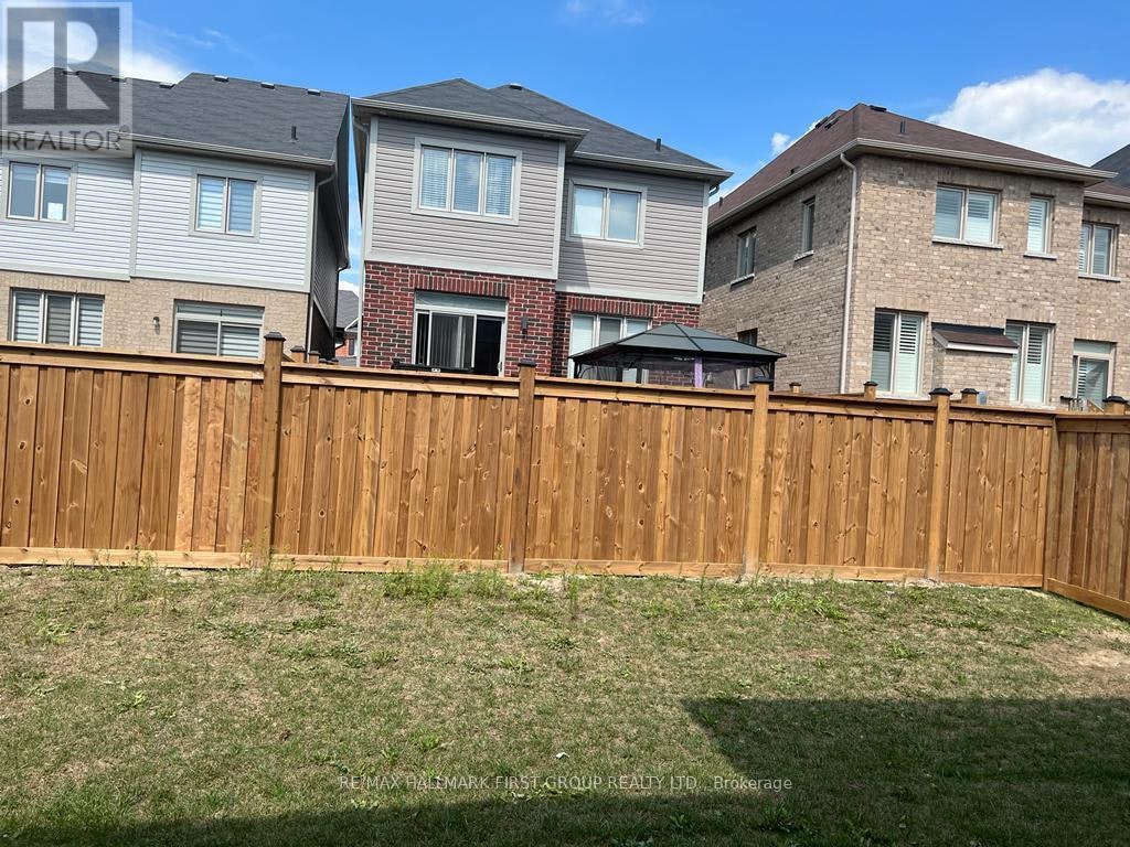 MAIN-1219 Graham Clapp Avenue, Oshawa, ON, L1K 0Y3 - 13