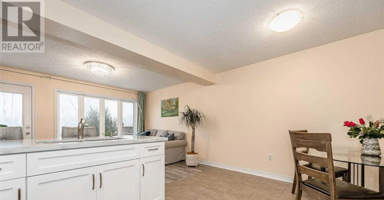 72 Mussen Street, Guelph/Eramosa, ON, N1E 0K3 - 12
