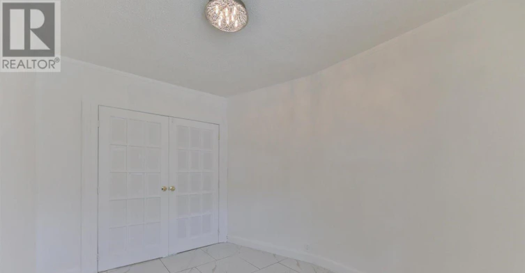MAIN & BSMT-13 Silver Avenue, Toronto, ON, M6R 1X9 - 10