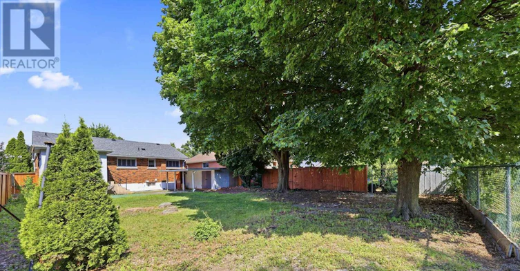 115 Kings Forest Drive, Hamilton, ON, L8T 4J8 - 20