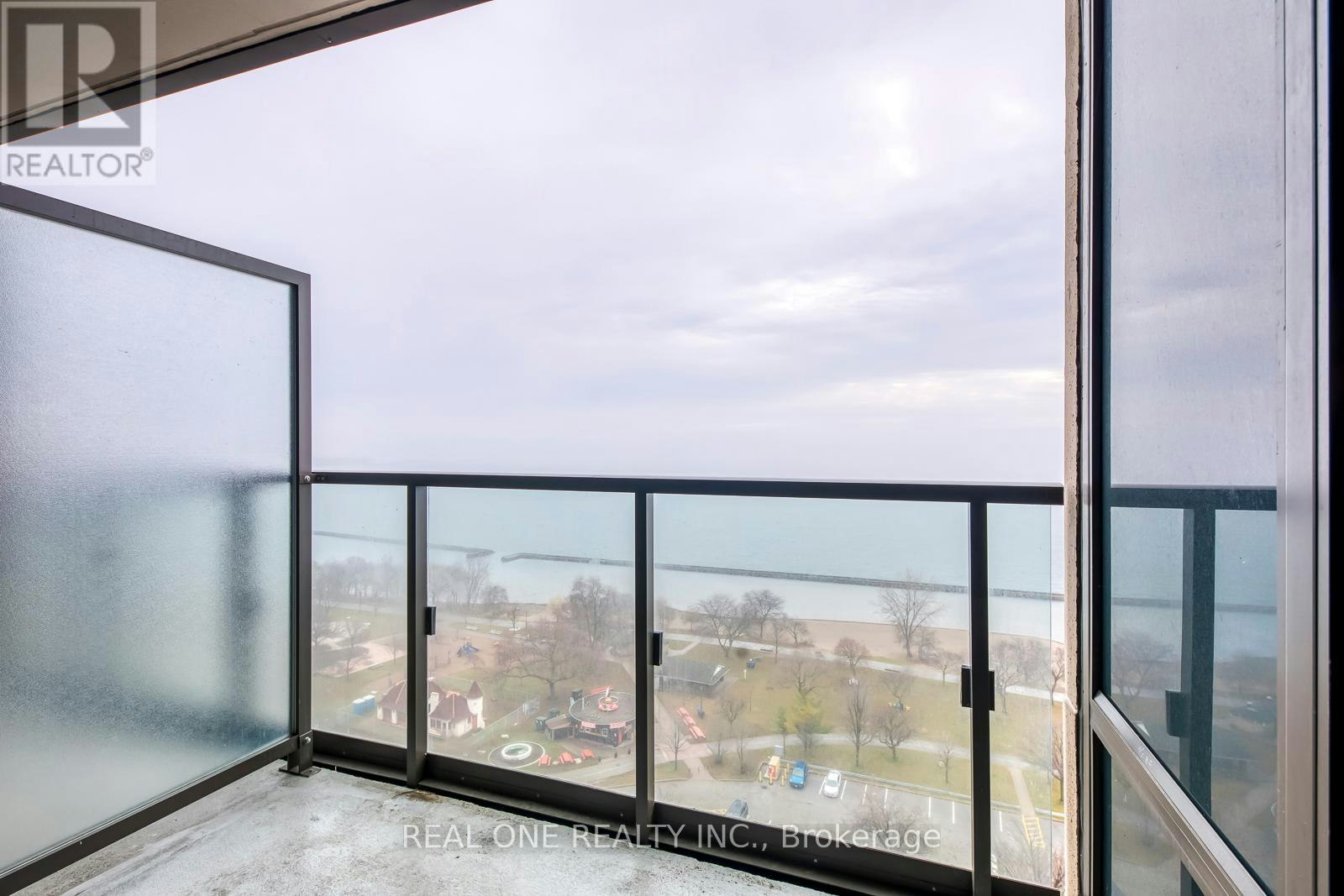 1809-1926 Lake Shore Boulevard W, Toronto, ON, M5S 0B1 - 14