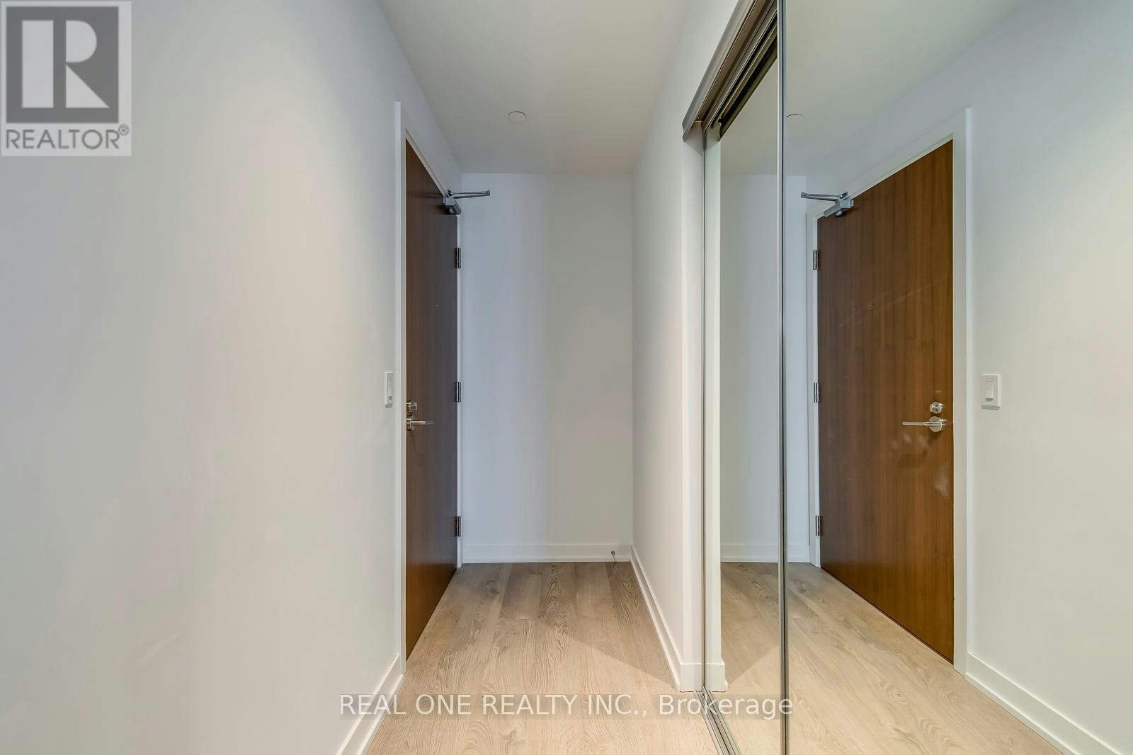 1809-1926 Lake Shore Boulevard W, Toronto, ON, M5S 0B1 - 7