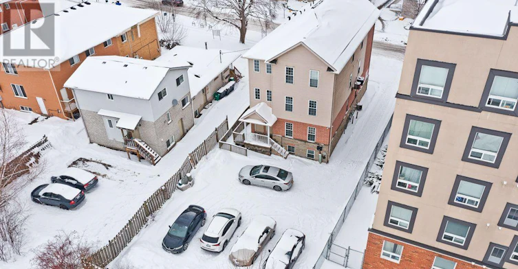 A-327 Spruce Street, Waterloo, ON, N2L 3M6 - 21