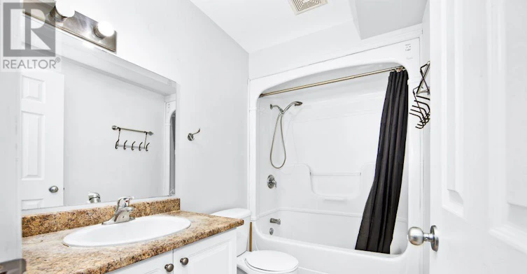 A-327 Spruce Street, Waterloo, ON, N2L 3M6 - 14