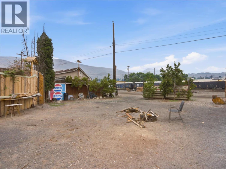 201 Cnr Right Of Way, Ashcroft, BC, V0K 1A0 - 16