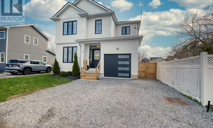 18 Parkview Avenue