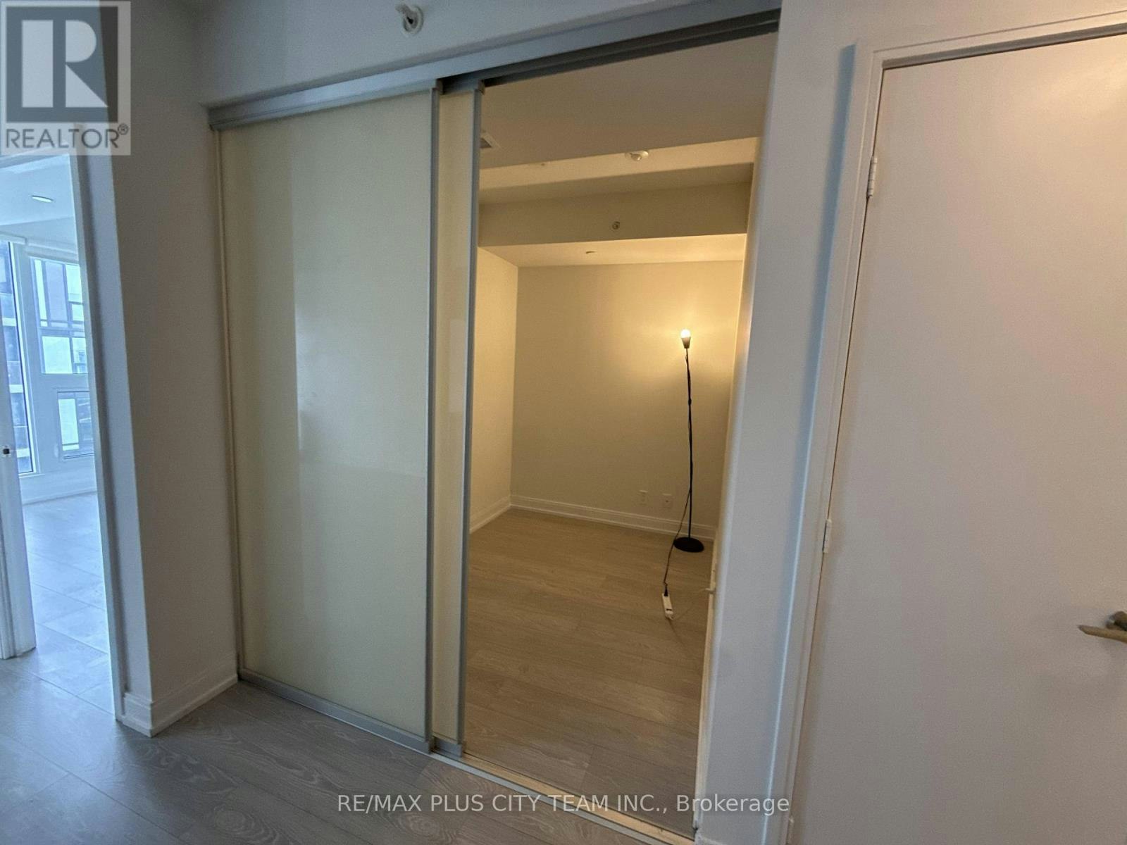 1901-181 Dundas Street E, Toronto, ON, M5A 0N5 - 11