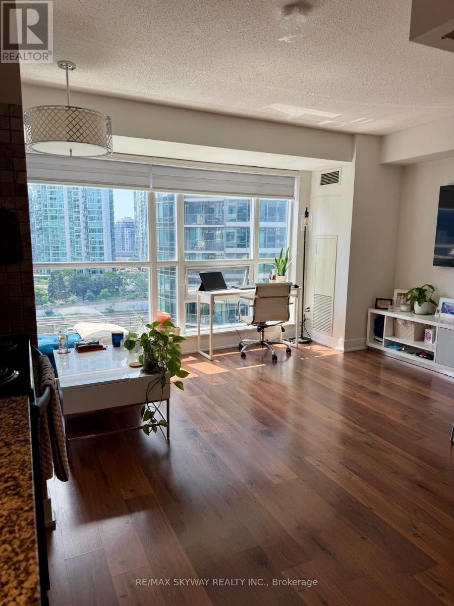 919-20 Blue Jays Way, Toronto, ON, M5V 3W6 - 12