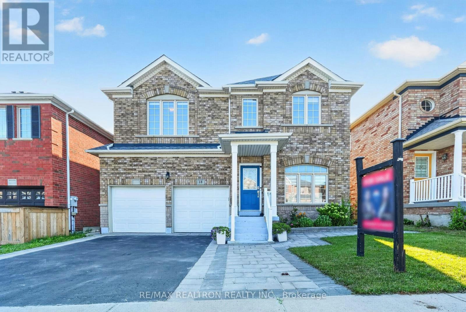 18 Carter Bennett Drive, Ajax, ON, L1T 4N5