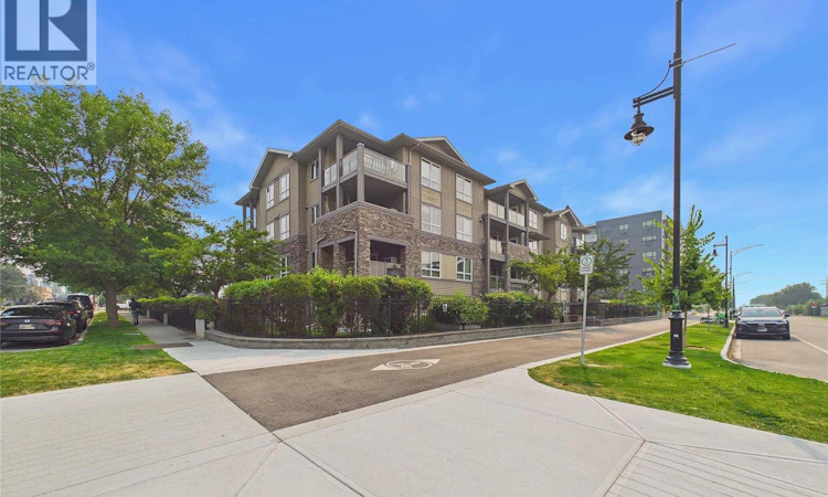 1103-325 Mcintosh Road