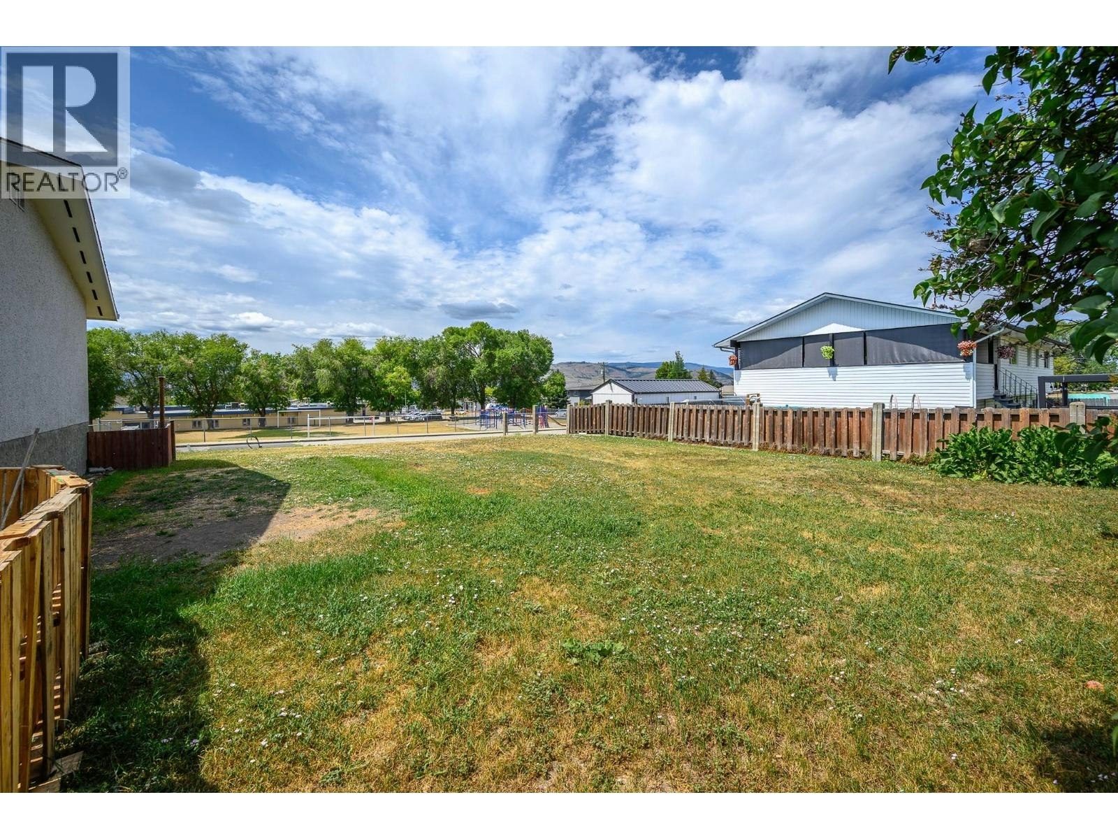 3401 12 Street, Vernon, BC, V1T 3S6 - 8