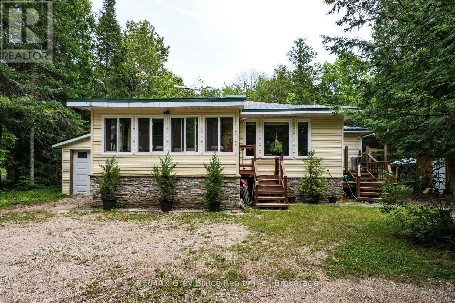 496 Berford Lake Road, South Bruce Peninsula, ON, N0H 2T0