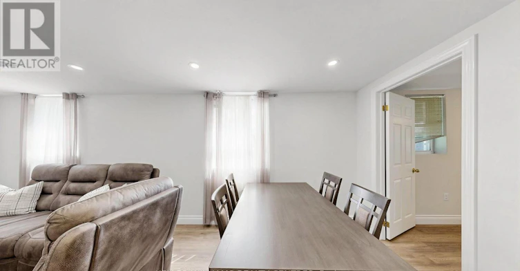 LOWER-185 Newton Street, Newmarket, ON, L3Y 3K6 - 15