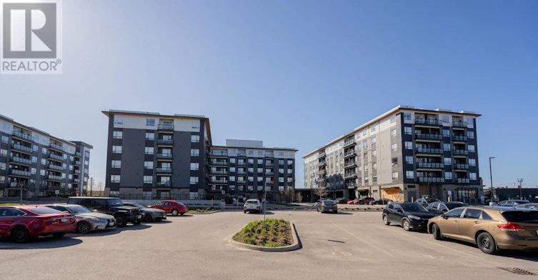 322-251 Northfield Drive E, Waterloo, ON, N2K 0G9 - 4