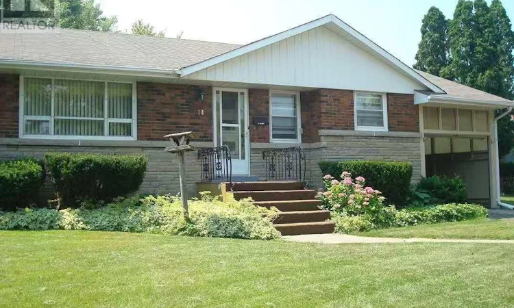 14 Macbeth Boulevard