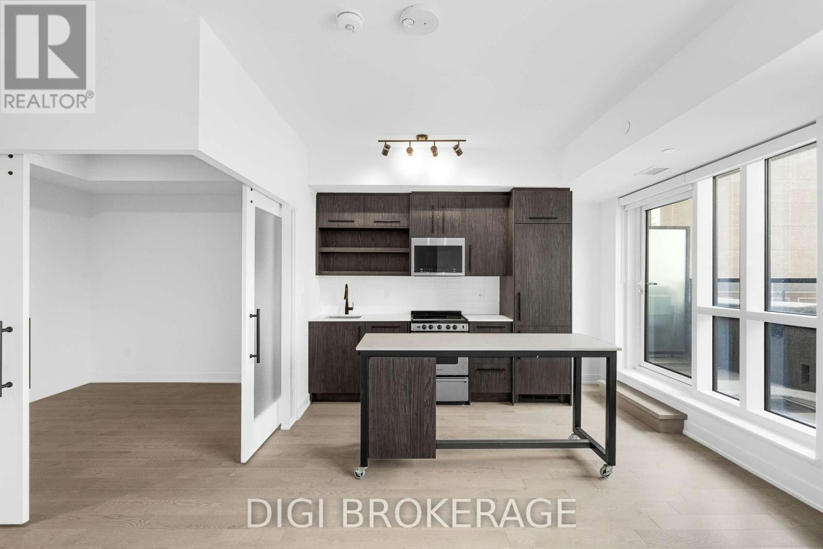 413-560 Rideau Street, Ottawa, ON, K1N 5Z8 - 7