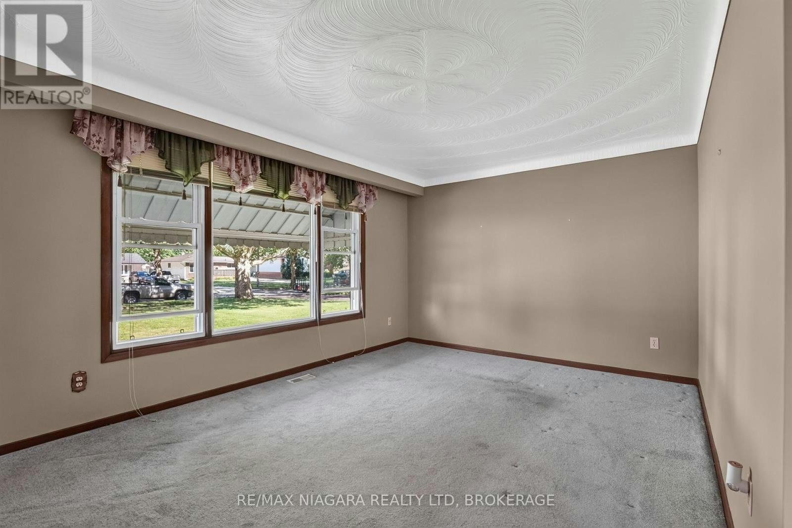 5777 Sunnylea Crescent, Niagara Falls, ON, L2G 2S1 - 16