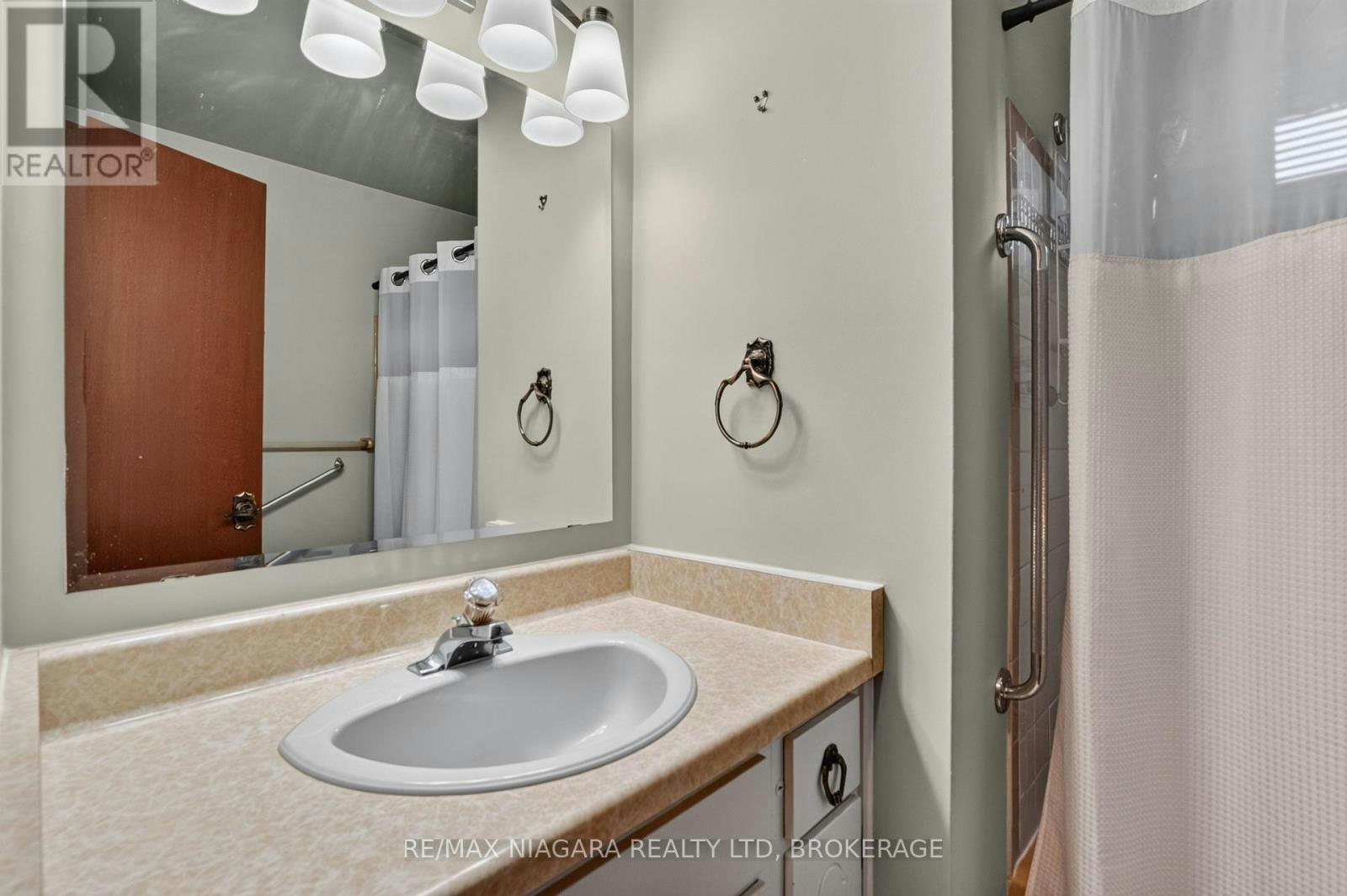 5777 Sunnylea Crescent, Niagara Falls, ON, L2G 2S1 - 26