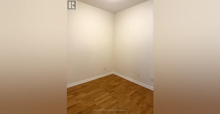 1501-111 Elizabeth Street, Toronto, ON, M5G 1P7 - 16
