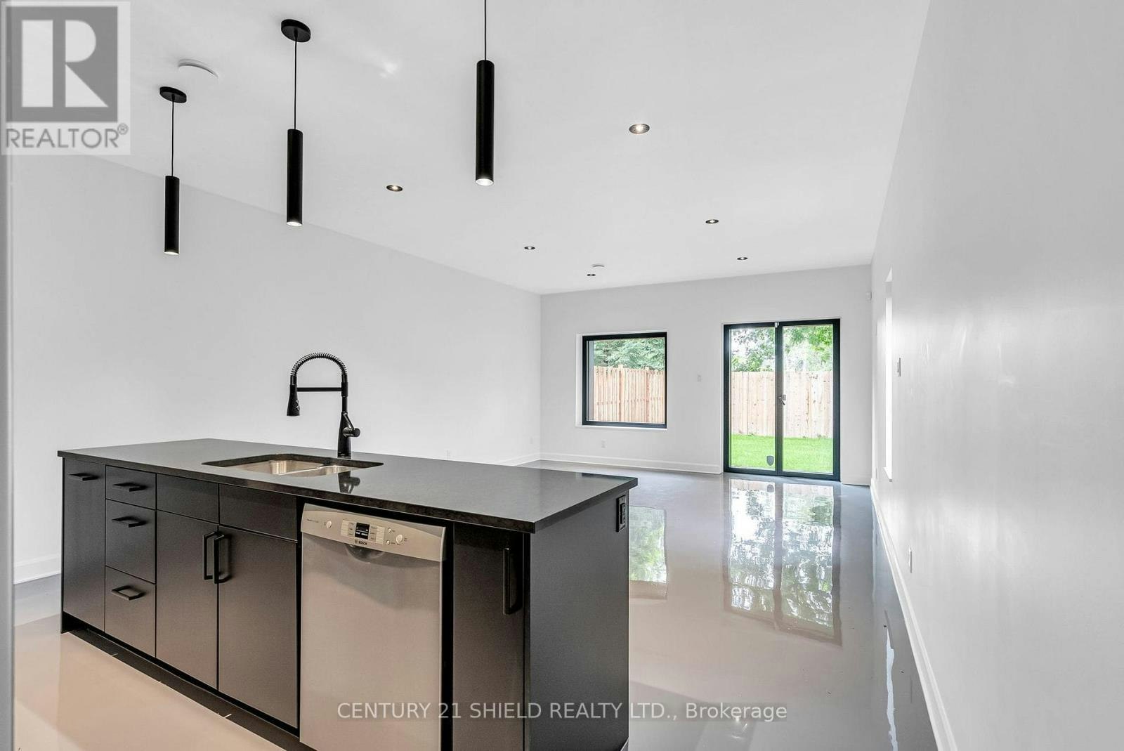 6645 Glen Walter Park Road, South Glengarry, ON, K6H 5R5 - 9
