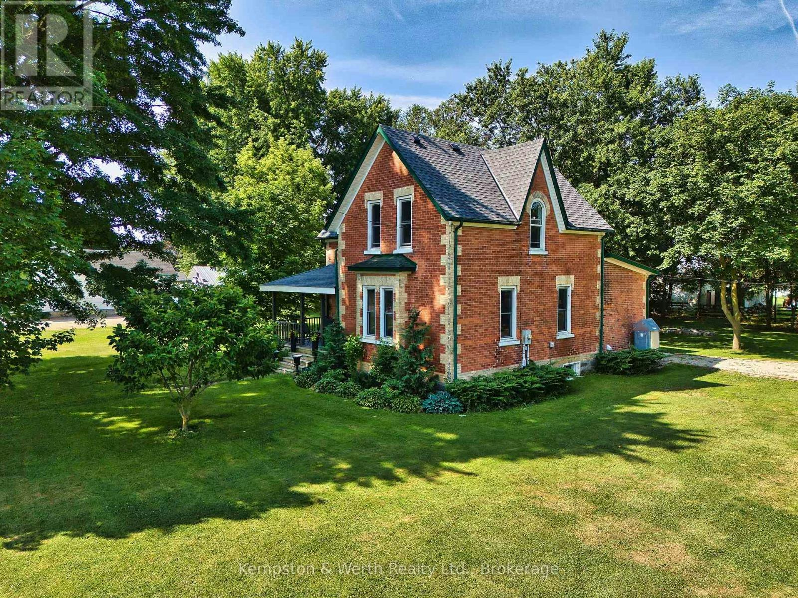 3030 Patrick Street, Howick, ON, N0G 1V0