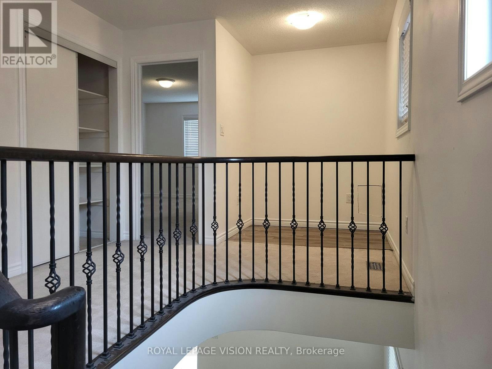 UPPER-715 Agnew Crescent, Milton, ON, L9T 8M6 - 16