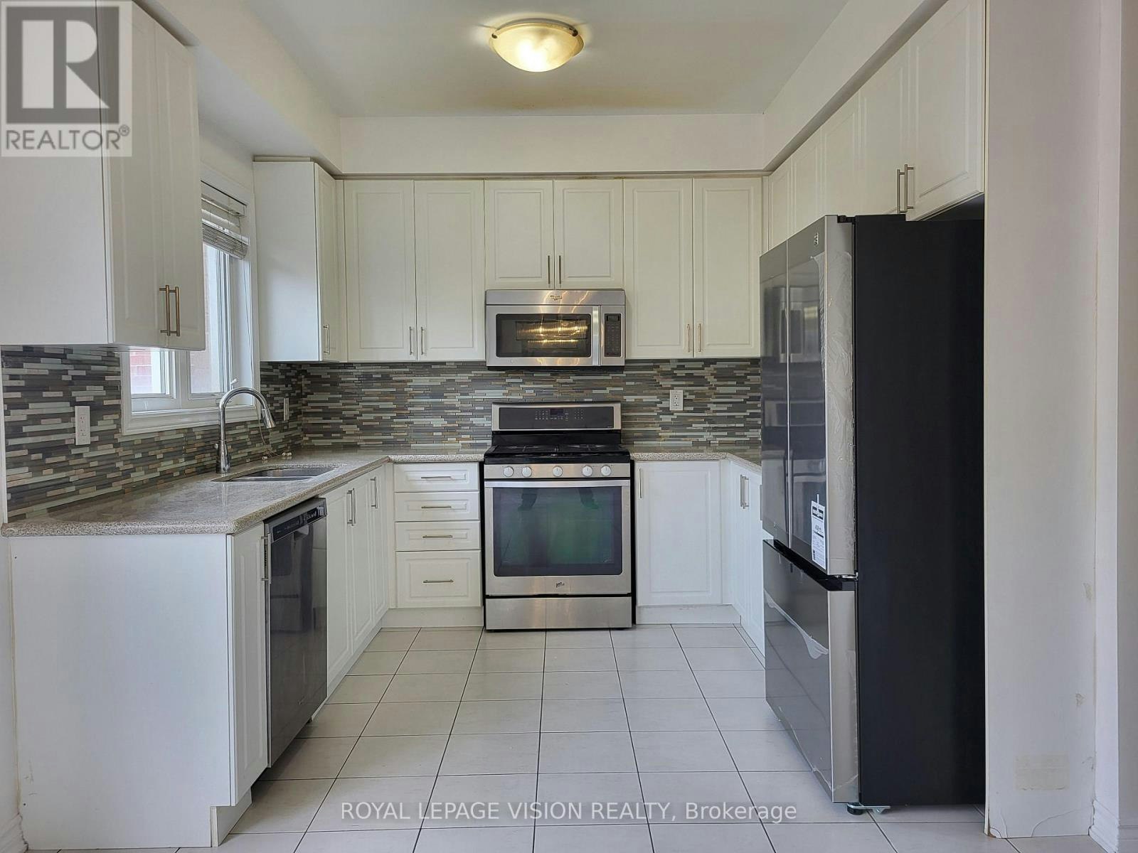 UPPER-715 Agnew Crescent, Milton, ON, L9T 8M6 - 12