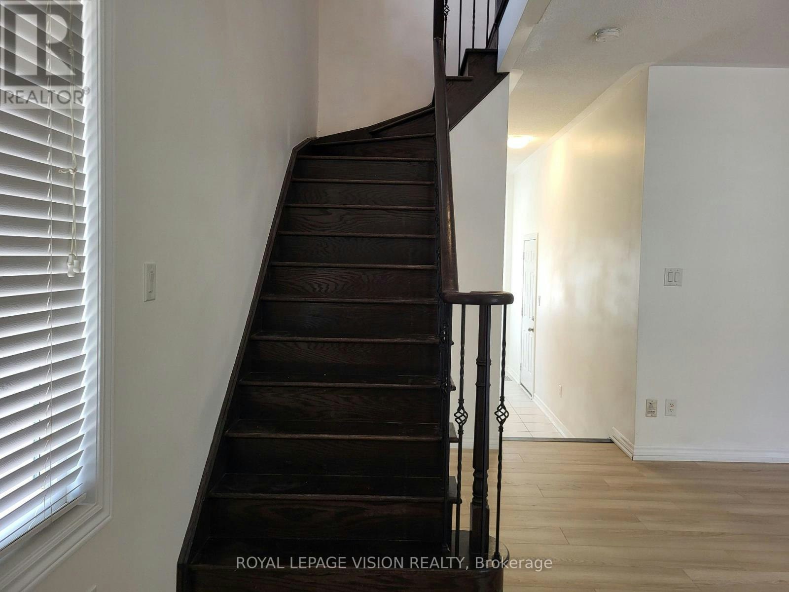 UPPER-715 Agnew Crescent, Milton, ON, L9T 8M6 - 14