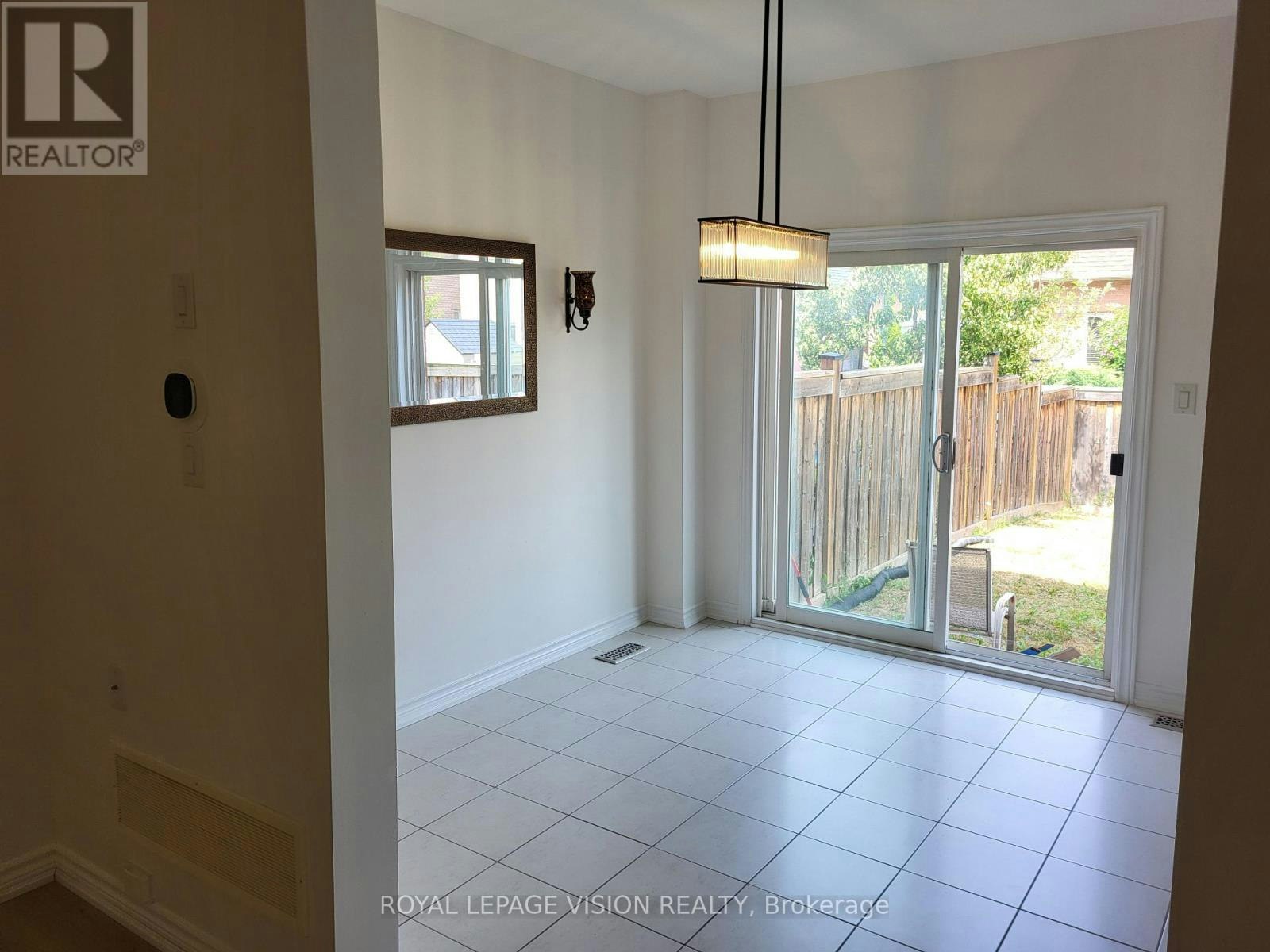 UPPER-715 Agnew Crescent, Milton, ON, L9T 8M6 - 13