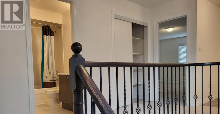 UPPER-715 Agnew Crescent, Milton, ON, L9T 8M6 - 15