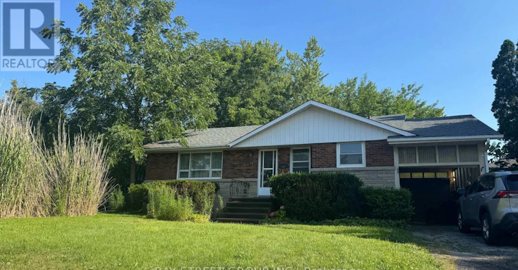 14 Macbeth Boulevard, St. Catharines, ON, L2T 2M2 - 3
