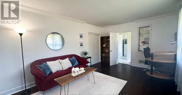 14 Macbeth Boulevard, St. Catharines, ON, L2T 2M2 - 7
