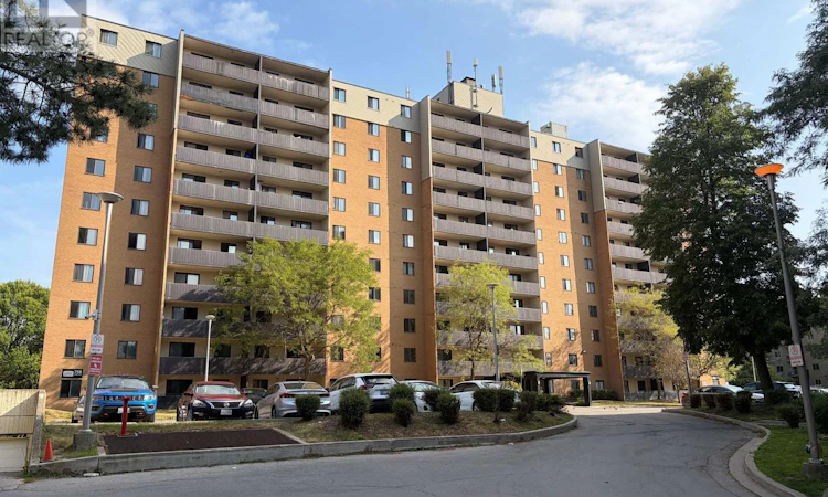 1003-758 Kipps Lane