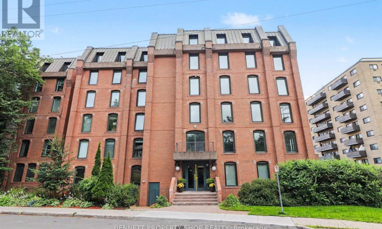 3B-100 Rideau Terrace