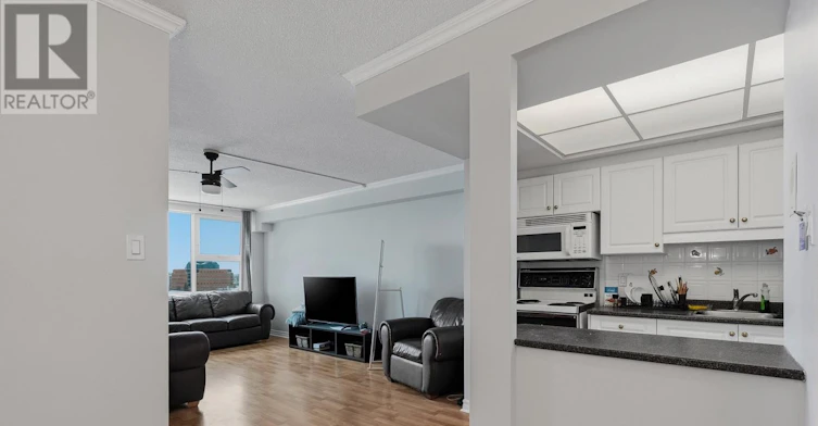 10-555 Brittany Drive, Ottawa, ON, K1K 4C5 - 12