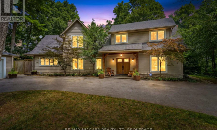 429 Ridge Road E