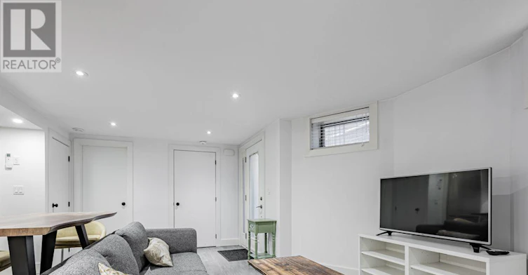 BASEMENT-71 Crawford Street, Toronto, ON, M6J 2V1 - 7