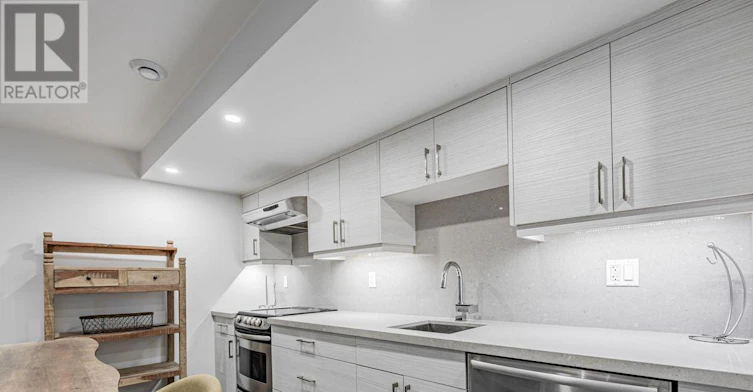 BASEMENT-71 Crawford Street, Toronto, ON, M6J 2V1 - 10
