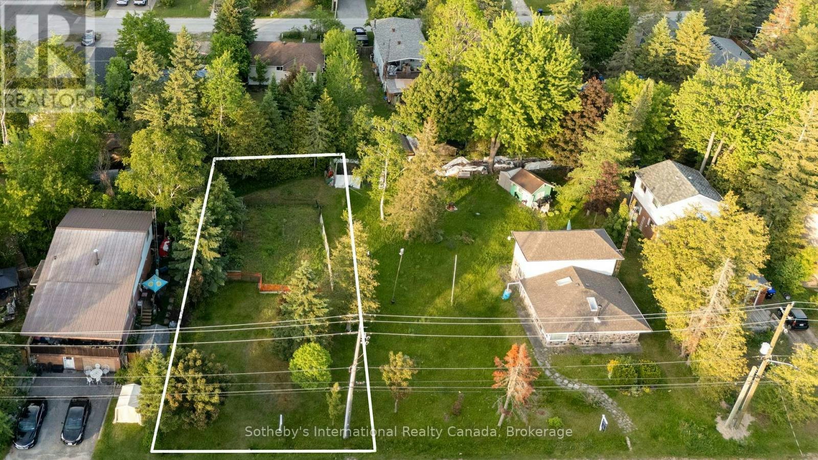 11 62nd Street S, Wasaga Beach, ON, L9Z 1V5