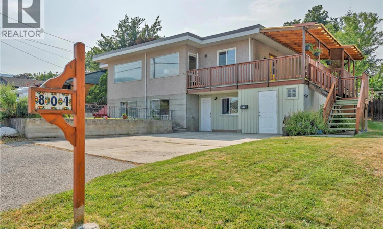 804 Ross Avenue